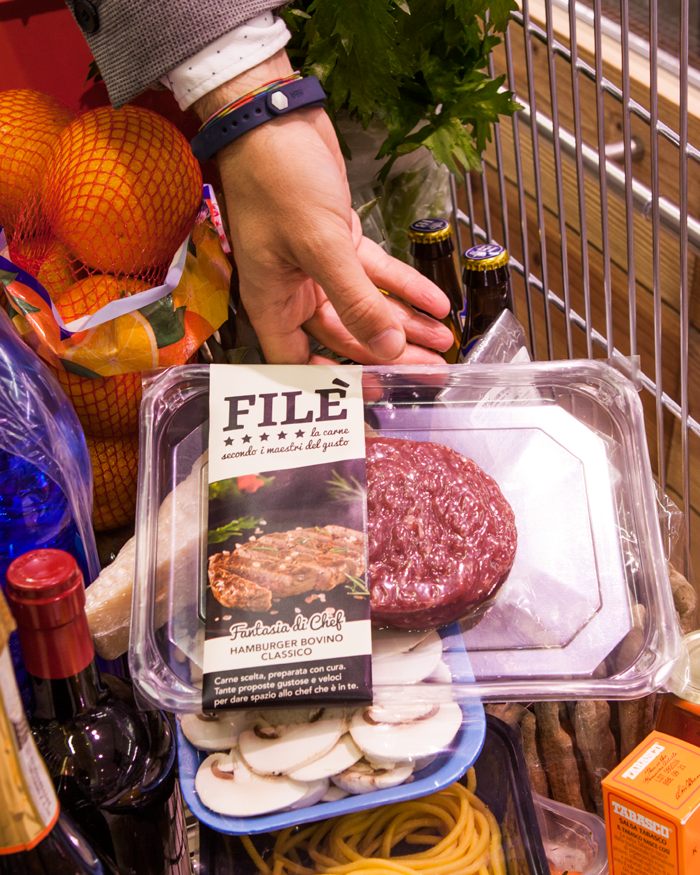 Esempio di prodotto alimentare nel carrello della spesa